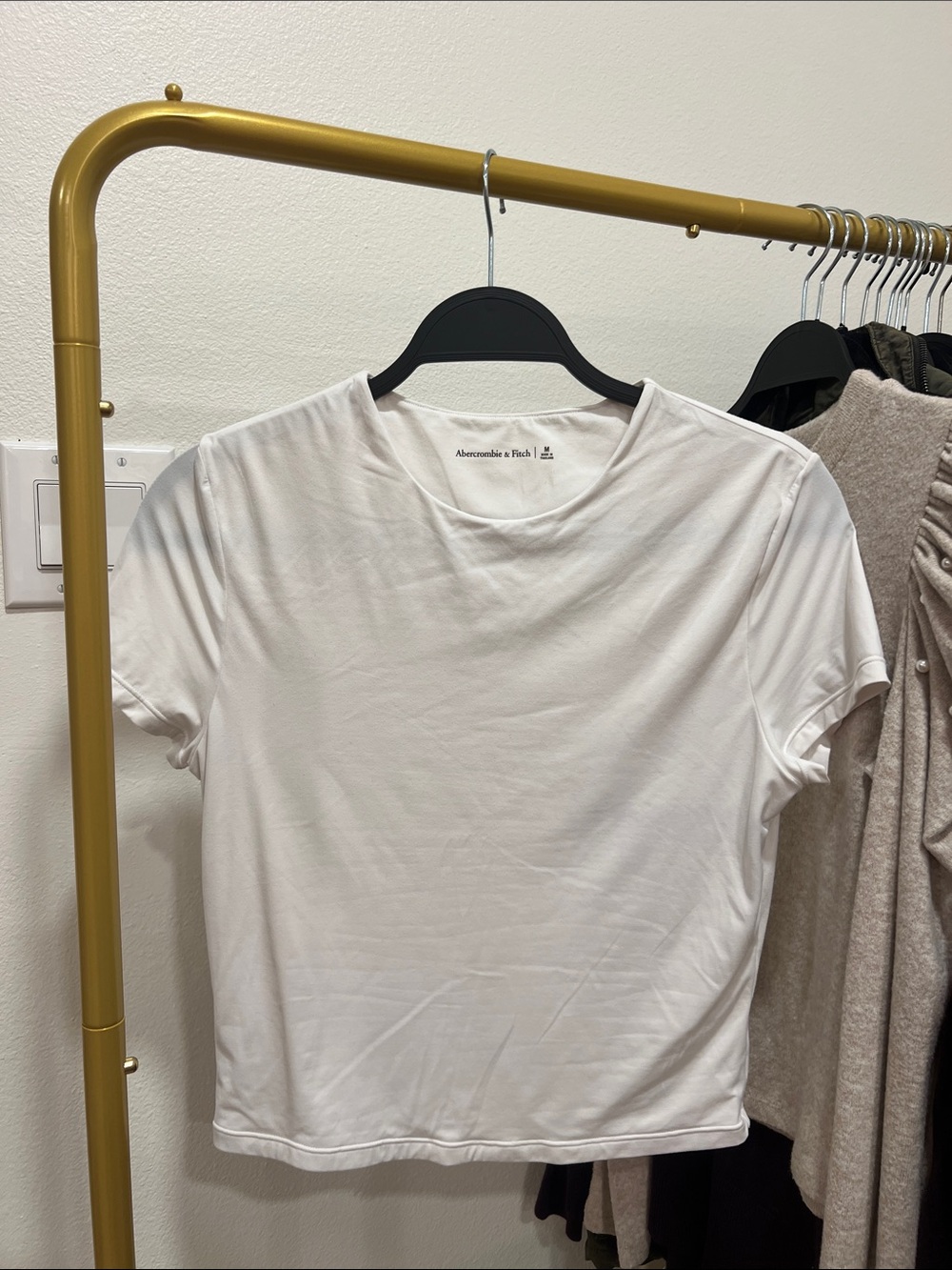 Abercrombie & Fitch White Short Sleeve Crew T-Shirt